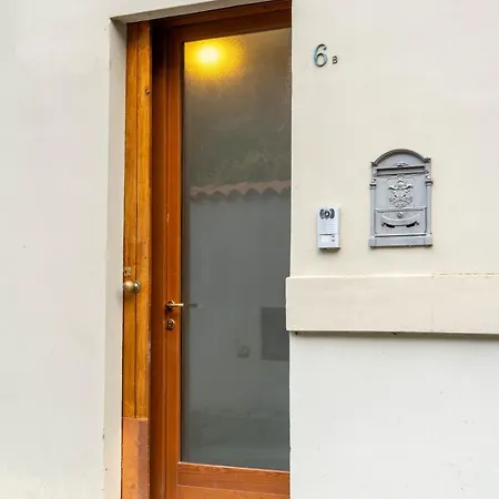 Apartment Fisogni - Frontlake & Garage Moltrasio